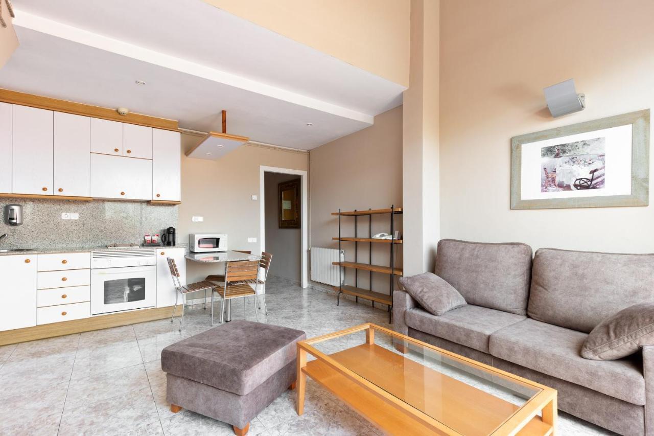Park Sedo Aparthotel Rubí Dış mekan fotoğraf