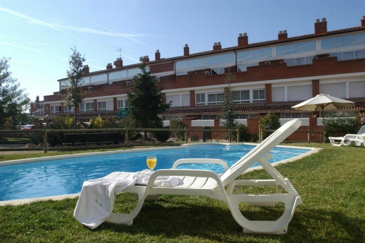 Park Sedo Aparthotel Rubí Dış mekan fotoğraf